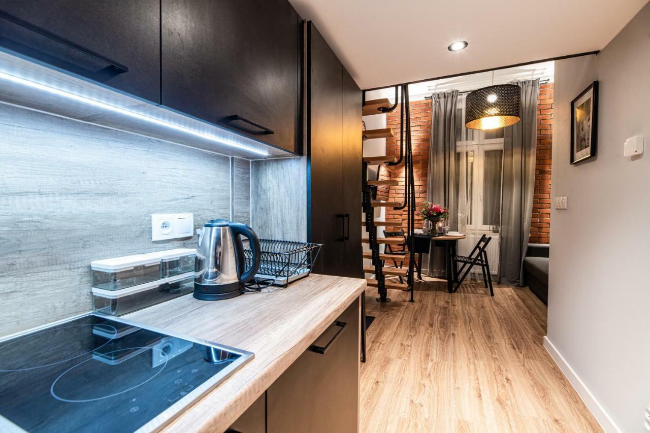 Lubomirskiego 23 Residence - Great Location, 10 Min To Main Square By Foot, Right Next To Main Rail And Bus Station คราคูฟ ภายนอก รูปภาพ