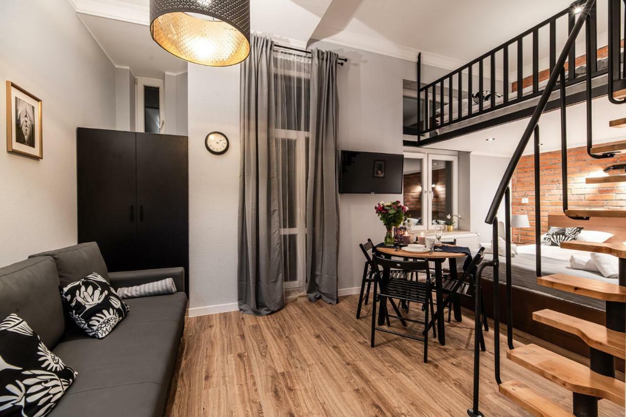 Lubomirskiego 23 Residence - Great Location, 10 Min To Main Square By Foot, Right Next To Main Rail And Bus Station คราคูฟ ภายนอก รูปภาพ
