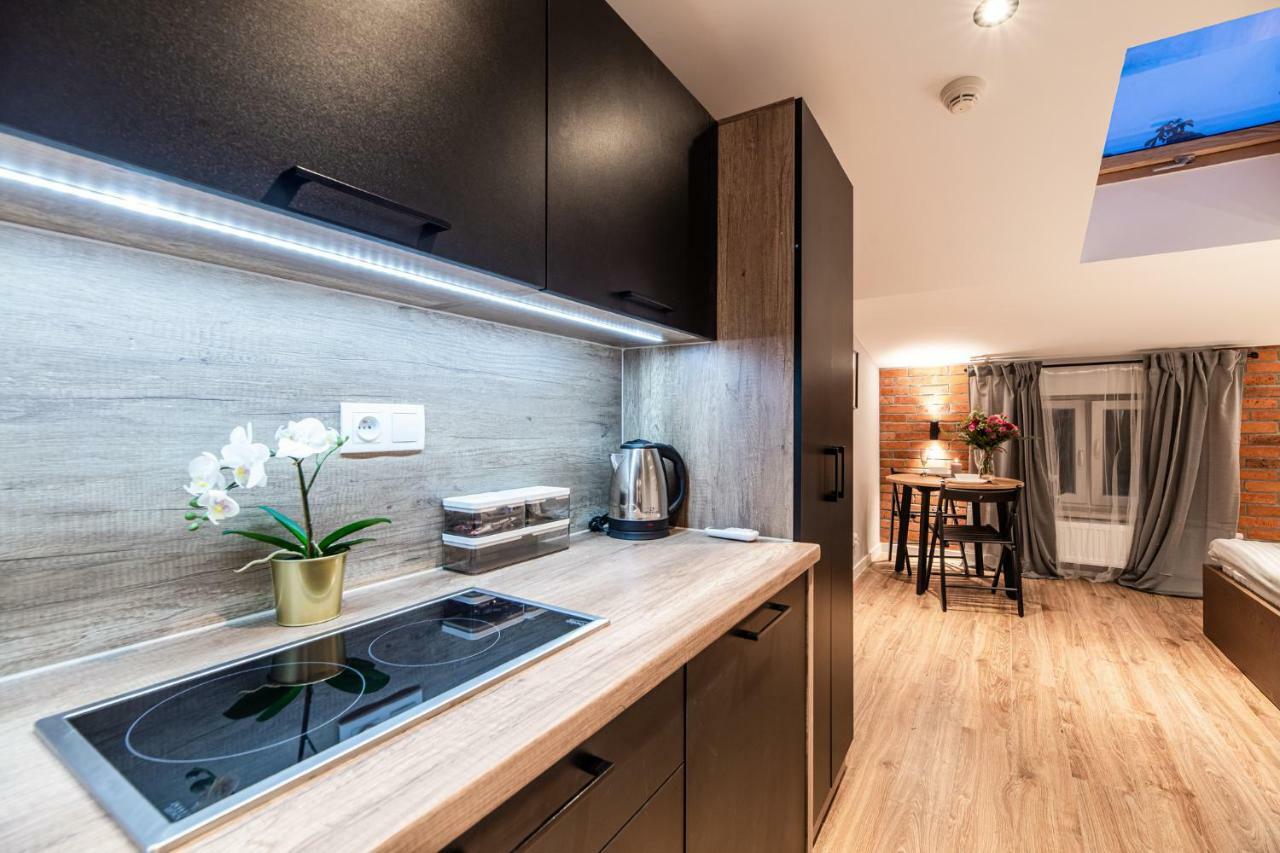 Lubomirskiego 23 Residence - Great Location, 10 Min To Main Square By Foot, Right Next To Main Rail And Bus Station คราคูฟ ภายนอก รูปภาพ