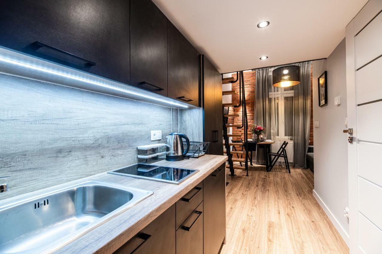 Lubomirskiego 23 Residence - Great Location, 10 Min To Main Square By Foot, Right Next To Main Rail And Bus Station คราคูฟ ภายนอก รูปภาพ