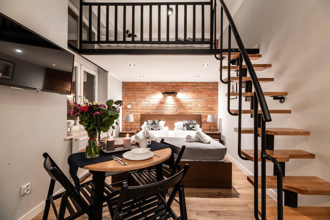 Lubomirskiego 23 Residence - Great Location, 10 Min To Main Square By Foot, Right Next To Main Rail And Bus Station คราคูฟ ภายนอก รูปภาพ
